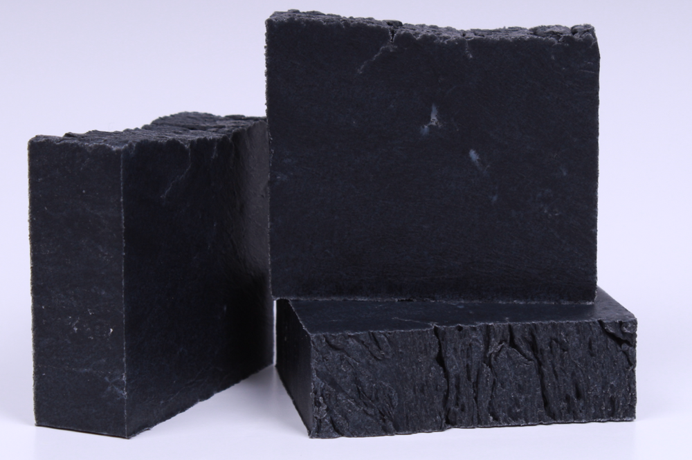 Chamomile, Aloe & Charcoal Soap