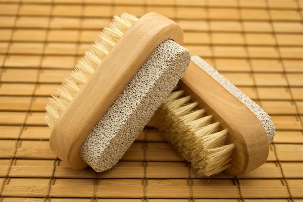 Pumice Brush